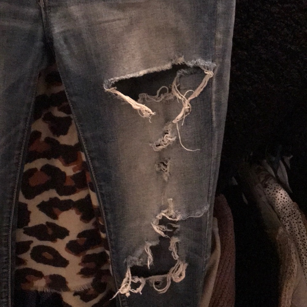 AE Jeans - Picture 2 of 4